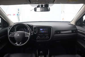 Внедорожник Mitsubishi Outlander 2017 года, 2130000 рублей, Орёл