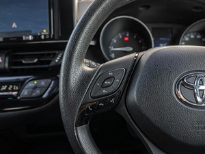 Внедорожник Toyota C-HR 2019 года, 1699000 рублей, Краснодар