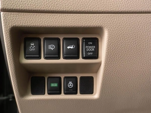 Внедорожник Nissan X-Trail 2018 года, 2149000 рублей, Тюмень