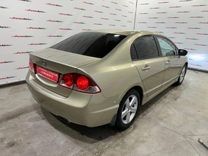 Седан Honda Civic 2007 года, 735000 рублей, Красноярск