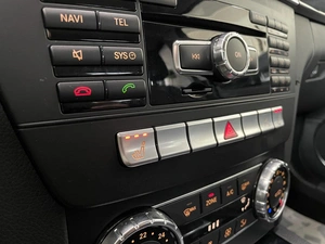 Седан Mercedes-benz C-класс 2011 года, 1327000 рублей, Солонцы