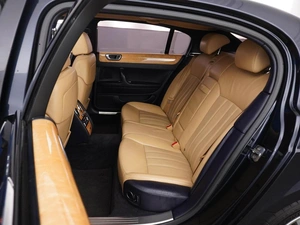 Седан Bentley Continental Flying Spur 2005 года, 2099632 рублей, Москва
