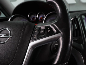 Седан Opel Astra 2012 года, 839000 рублей, Воронеж