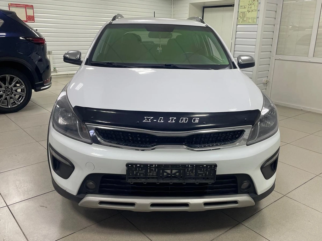 Хетчбэк Kia Rio X-Line 2018 года, 1129000 рублей, Ачинск