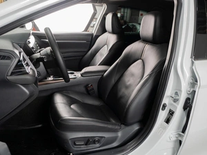 Седан Toyota Camry 2019 года, 2999000 рублей, Тюмень