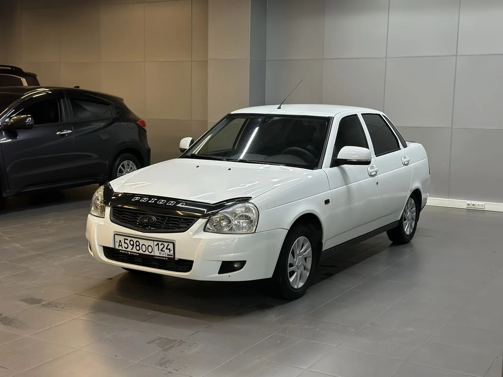 Седан ВАЗ (LADA) Priora 2015 года, 497000 рублей, Красноярск
