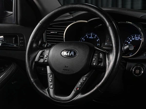 Седан Kia Optima 2013 года, 1609000 рублей, Тюмень