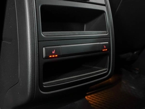 Внедорожник Volkswagen Touareg 2012 года, 1799000 рублей, Воронеж