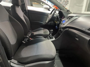 Седан Hyundai Solaris 2014 года, 760000 рублей, Ярославль