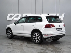 Внедорожник Volkswagen Touareg 2017 года, 3834000 рублей, Воронеж