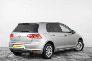 Хетчбэк Volkswagen Golf 2013 года, 1099000 рублей, Кемерово