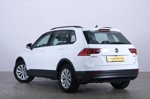 Внедорожник Volkswagen Tiguan 2020 года, 2789000 рублей, Омск