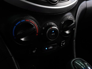 Седан Hyundai Solaris 2015 года, 1009000 рублей, Воронеж