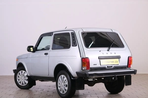 Внедорожник ВАЗ (LADA) 4x4 (Нива) 2020 года, 959000 рублей, Омск