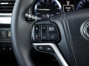 Внедорожник Toyota Highlander 2014 года, 2970000 рублей, Краснодар