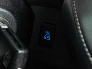 Внедорожник Toyota RAV4 2016 года, 2179000 рублей, Тюмень