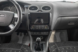 Хетчбэк Ford Focus 2006 года, 469000 рублей, Барнаул