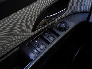 Седан Chevrolet Cruze 2013 года, 945000 рублей, Краснодар