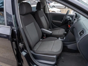 Седан Volkswagen Polo 2016 года, 1099000 рублей, Саратов