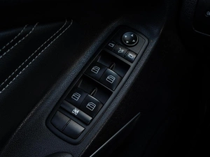 Внедорожник Mercedes-benz M-класс 2011 года, 2190000 рублей, Краснодар