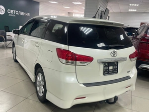 Минивэн Toyota Wish 2010 года, 1349000 рублей, Ачинск