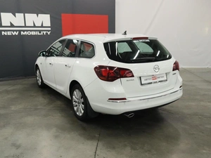 Универсал Opel Astra 2013 года, 915000 рублей, Курск