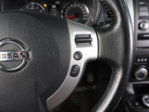 Внедорожник Nissan X-Trail 2014 года, 1519000 рублей, Воронеж