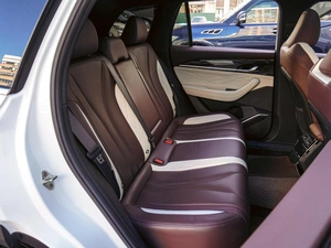 Внедорожник Geely Monjaro 2024 года, 3635000 рублей, Краснодар