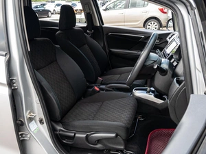 Хетчбэк Honda Fit 2015 года, 920000 рублей, Краснодар