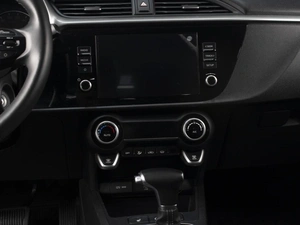 Седан Kia Rio 2021 года, 1790000 рублей, Омск