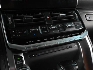 Внедорожник Toyota Land Cruiser 2022 года, 9899000 рублей, Аксай