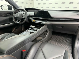 Лифтбек Changan UNI-V 2023 года, 2348400 рублей, Красноярск