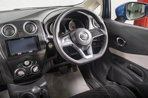 Хетчбэк Nissan Note 2018 года, 999000 рублей, Томск