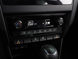 Лифтбек Skoda Rapid 2015 года, 1299000 рублей, Воронеж