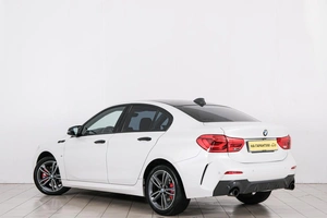 Хетчбэк BMW 1 серия 2022 года, 2250000 рублей, Красноярск