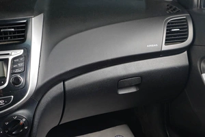 Седан Hyundai Solaris 2015 года, 949000 рублей, Тюмень