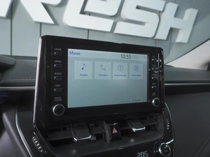 Седан Toyota Corolla 2021 года, 1900000 рублей, Ростов-на-Дону