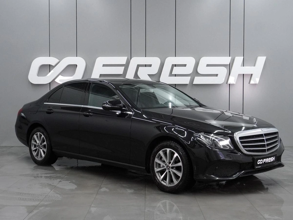 Седан Mercedes-benz E-класс 2017 года, 2850000 рублей, Воронеж