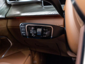 Седан Hongqi H9 2021 года, 3320000 рублей, Волгоград