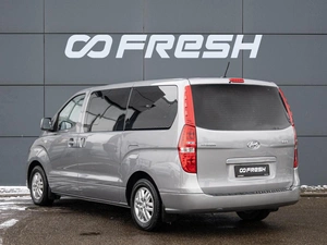 Минивэн Hyundai H-1 2017 года, 2650000 рублей, Краснодар