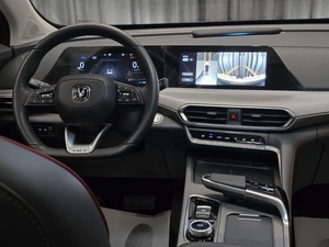 Внедорожник Changan UNI-T 2024 года, 2449000 рублей, Красноярск