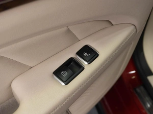 Седан Mercedes-benz CLS-класс 2015 года, 4249000 рублей, Тюмень