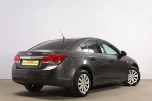 Хетчбэк Chevrolet Cruze 2012 года, 679000 рублей, Новосибирск