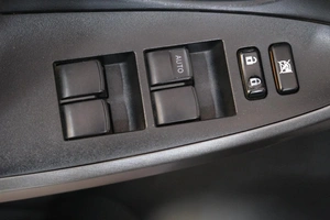 Внедорожник Toyota RAV4 2011 года, 1689000 рублей, Омск