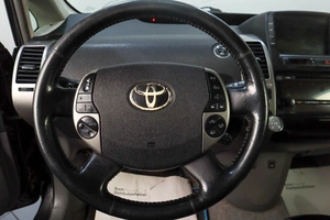 Лифтбек Toyota Prius 2007 года, 649000 рублей, Челябинск