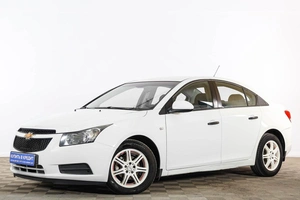 Седан Chevrolet Cruze 2012 года, 699000 рублей, Тюмень