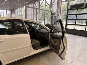 Хэтчбек Chevrolet Lacetti 2010 года, 615000 рублей, Орёл