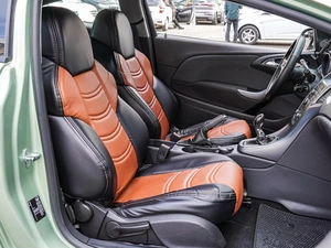 Хетчбэк Opel Astra 2012 года, 795000 рублей, Краснодар