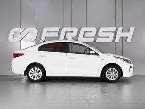 Седан Kia Rio 2018 года, 1400000 рублей, Минеральные Воды