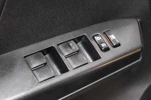 Внедорожник Toyota RAV4 2017 года, 2319000 рублей, Омск